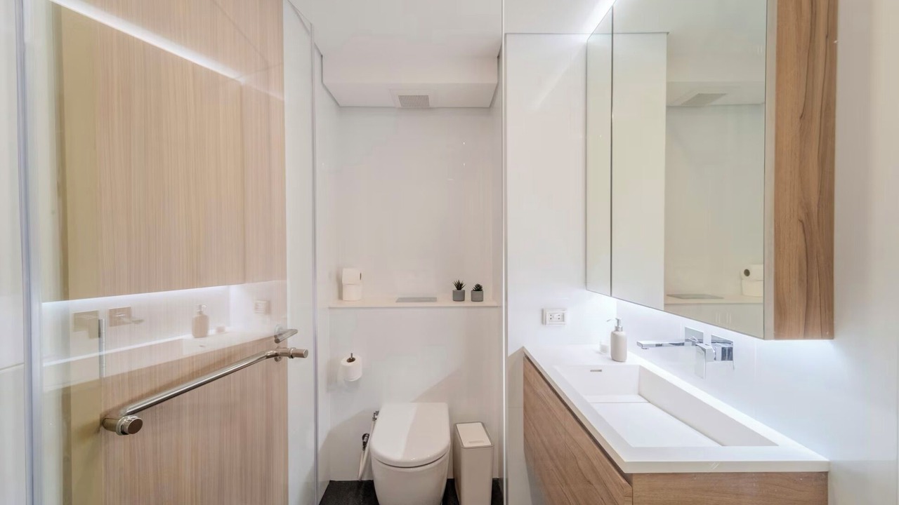 Photo of Bathroom in Huai Khwang