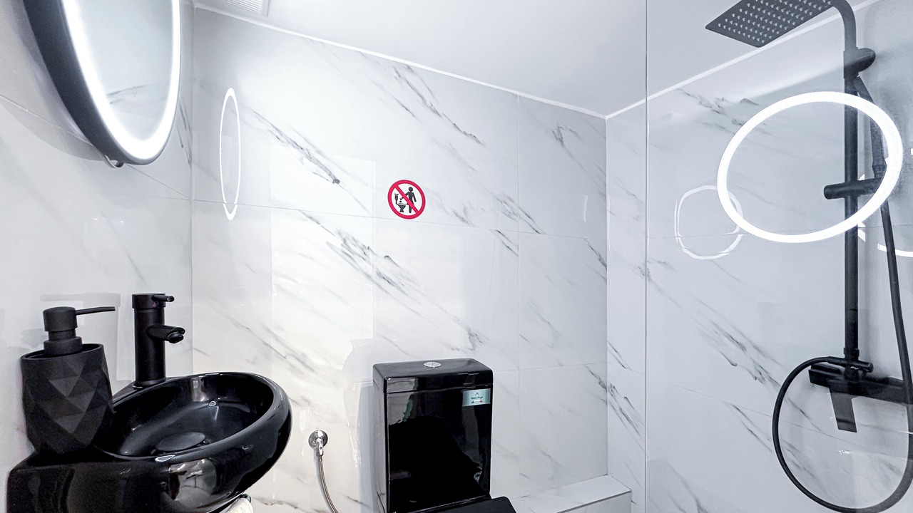 Photo of Bathroom in Piraeus