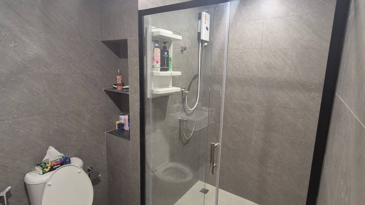 Photo of Bathroom in Huai Khwang
