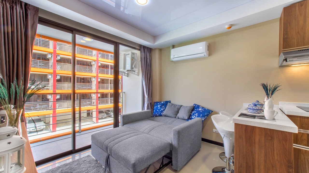 Photo of Livingroom in Nai Harn
