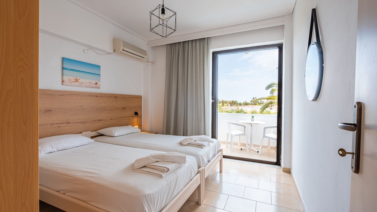 Photo of Bedroom in Marmari