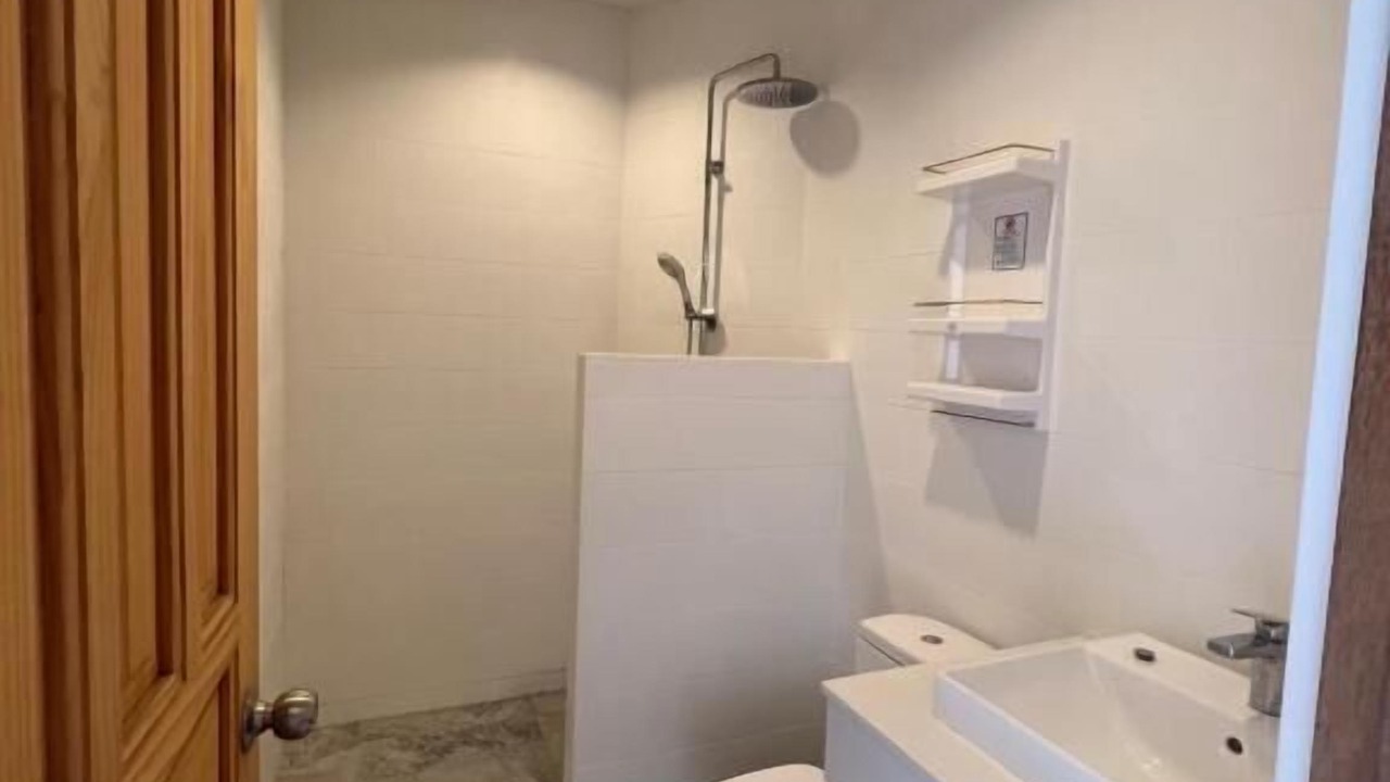 Photo of Bathroom in Chang Khlan