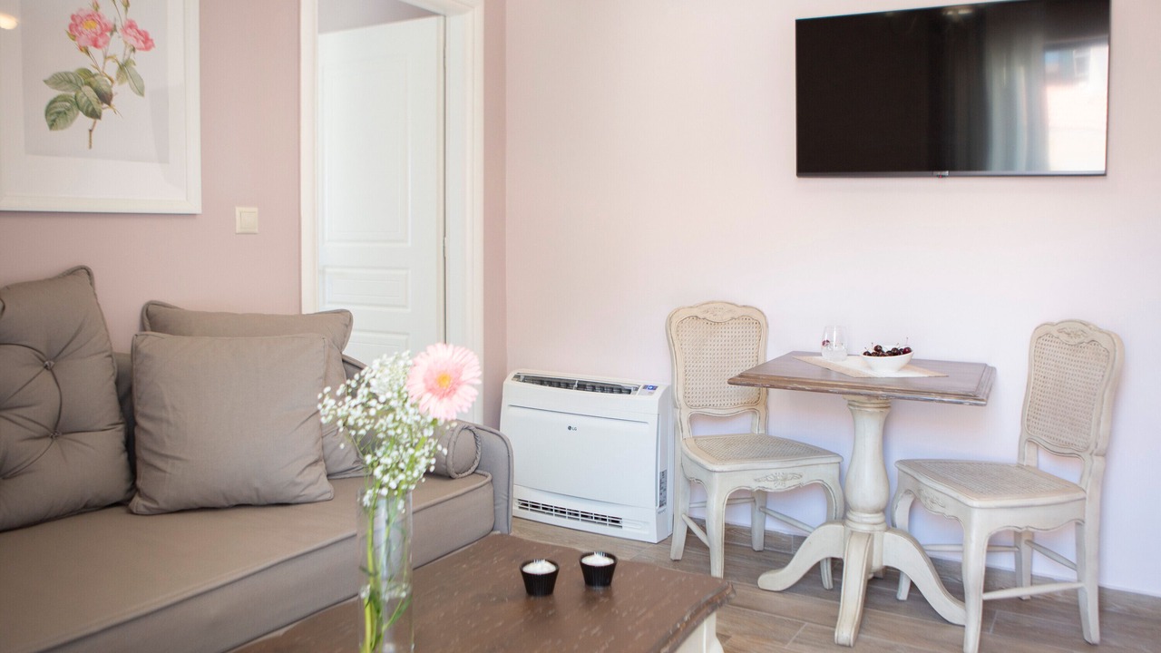Photo of Livingroom in Nidri
