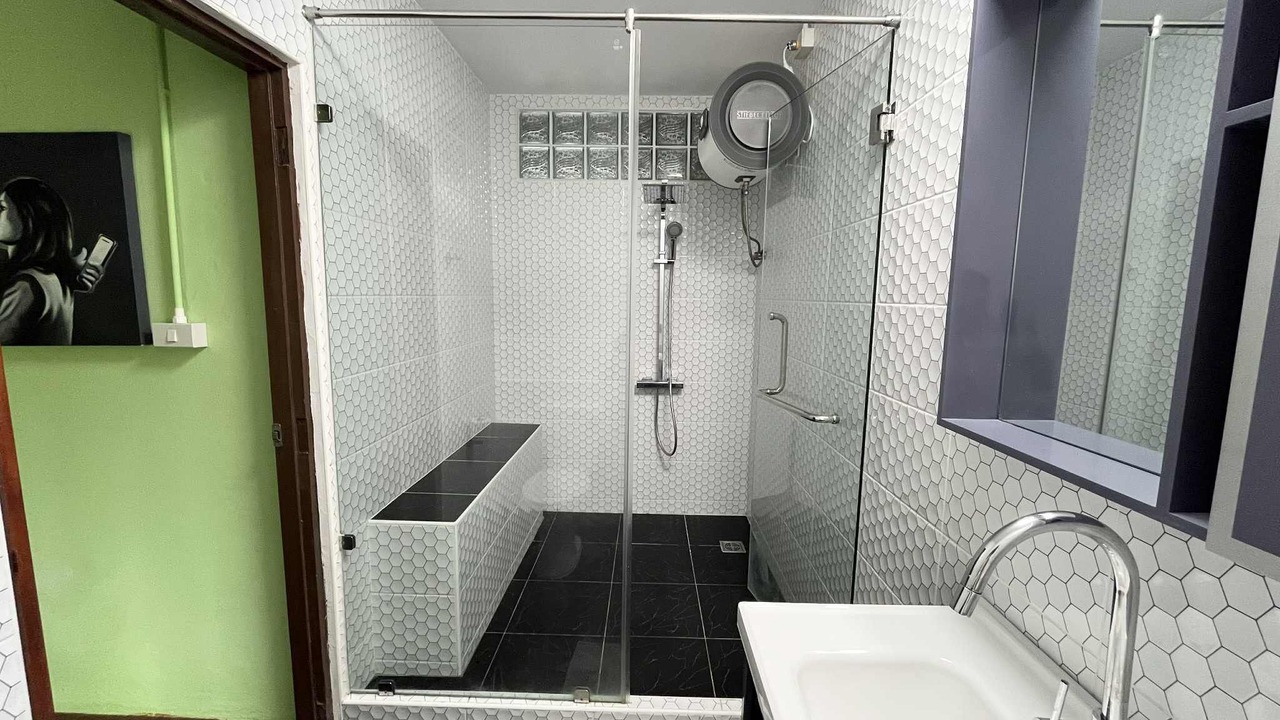 Photo of Bathroom in Hai Ya