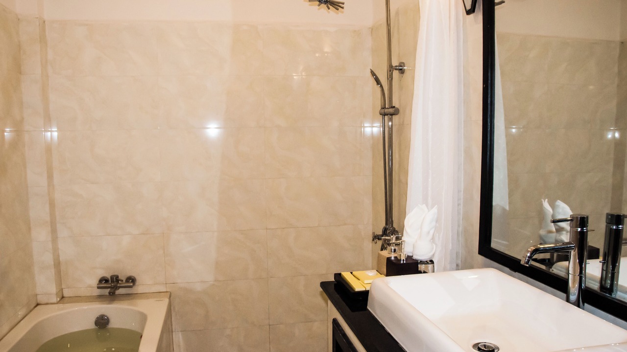 Photo of Bathroom in Sangkat Sla Kram