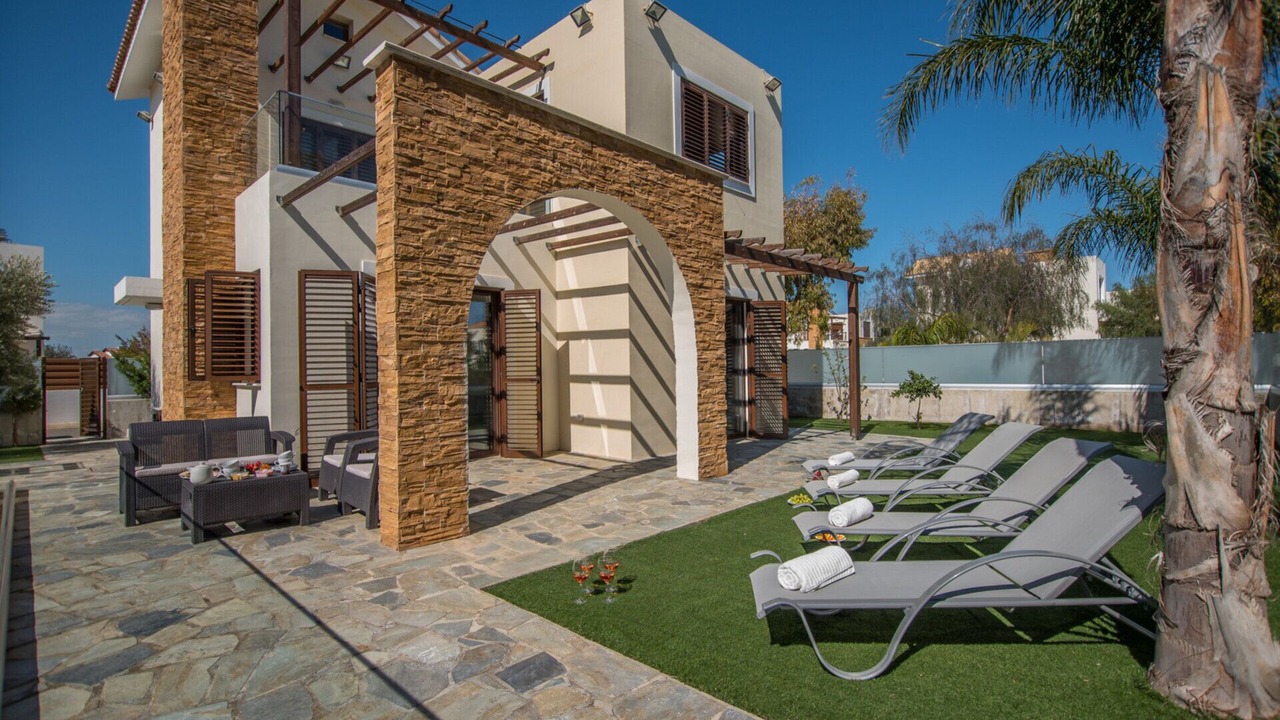Photo of Patio Balcony in Ayia Thekla