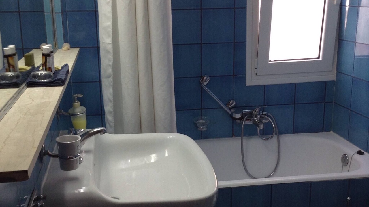 Photo of Bathroom in Attiki