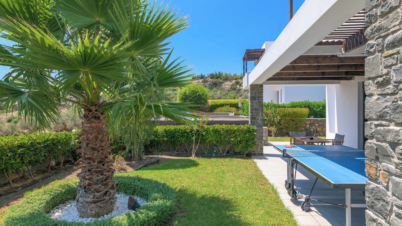 Photo of Patio Balcony in Kalathos