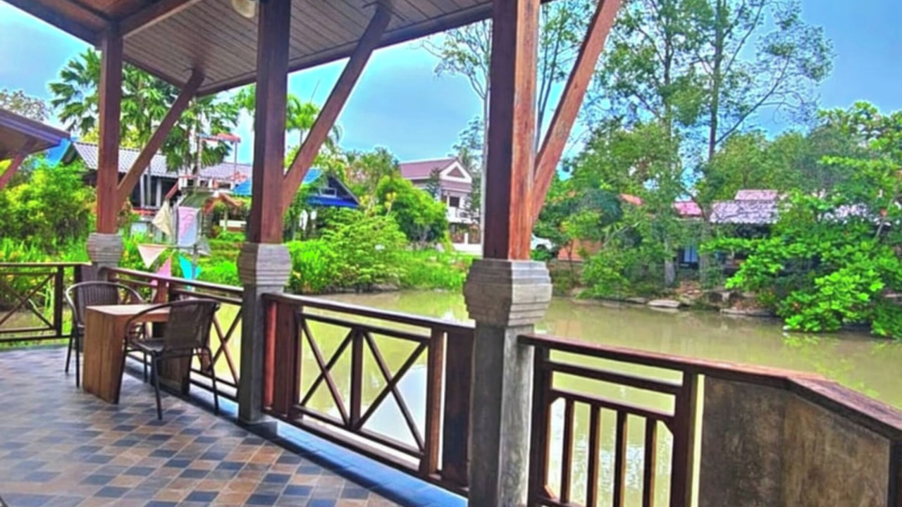 Photo of Patio Balcony in Si Racha