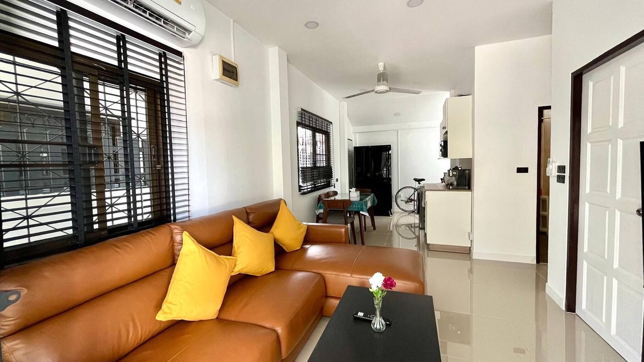 Photo of Livingroom in Kathu