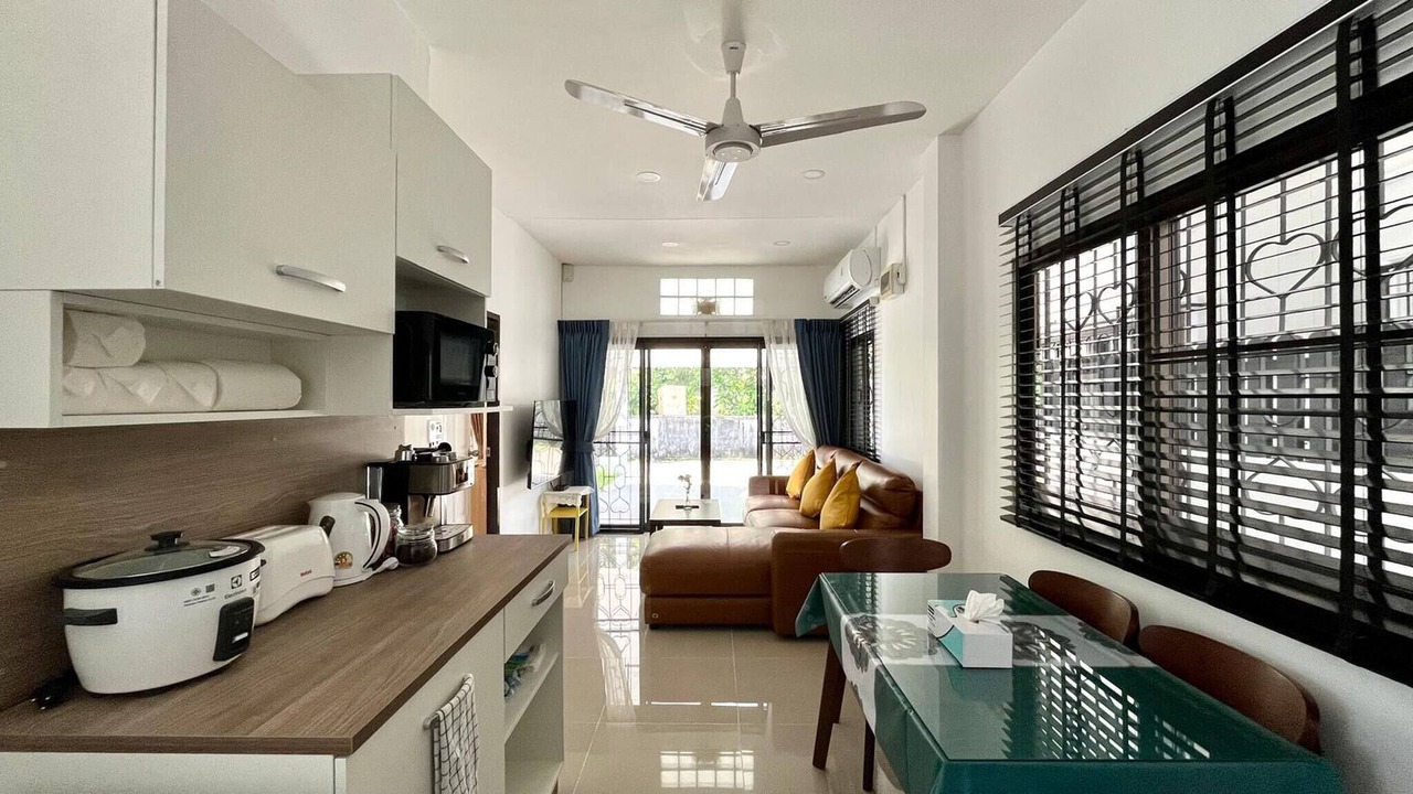 Photo of Livingroom in Kathu