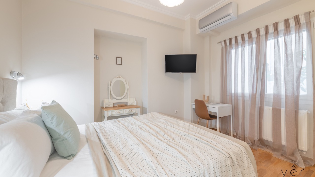 Photo of Bedroom in Koukaki