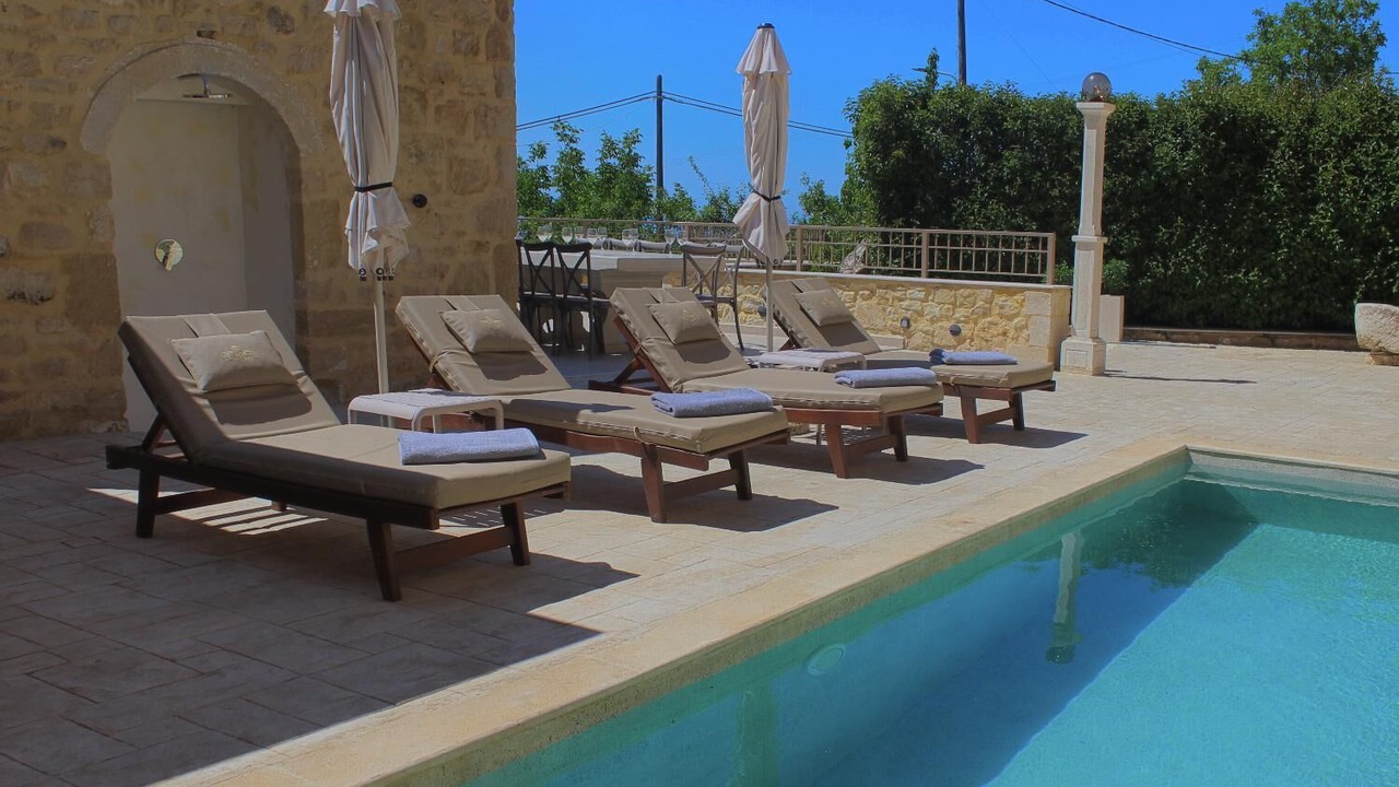 Photo of Outdoor in Monopari