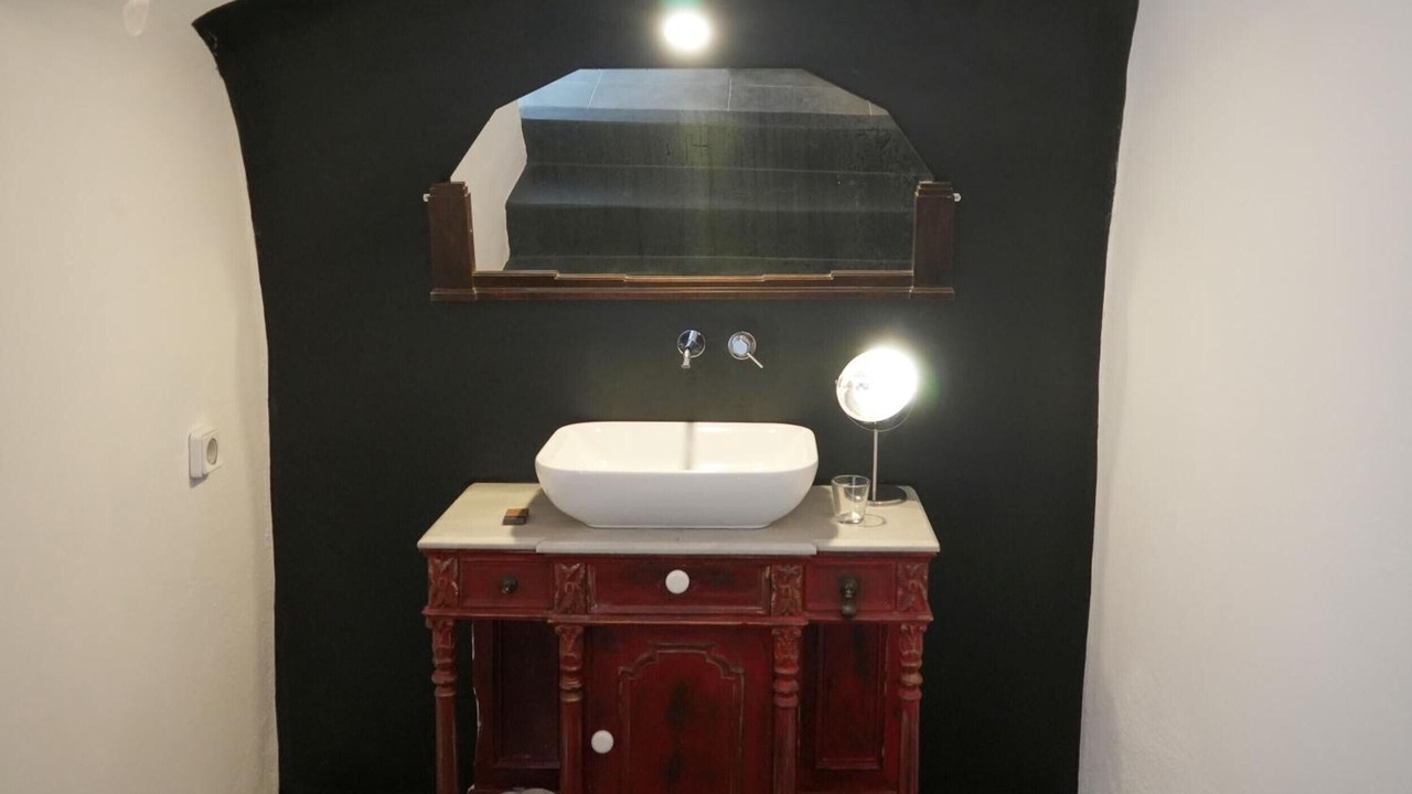 Photo of Bathroom in Emporio