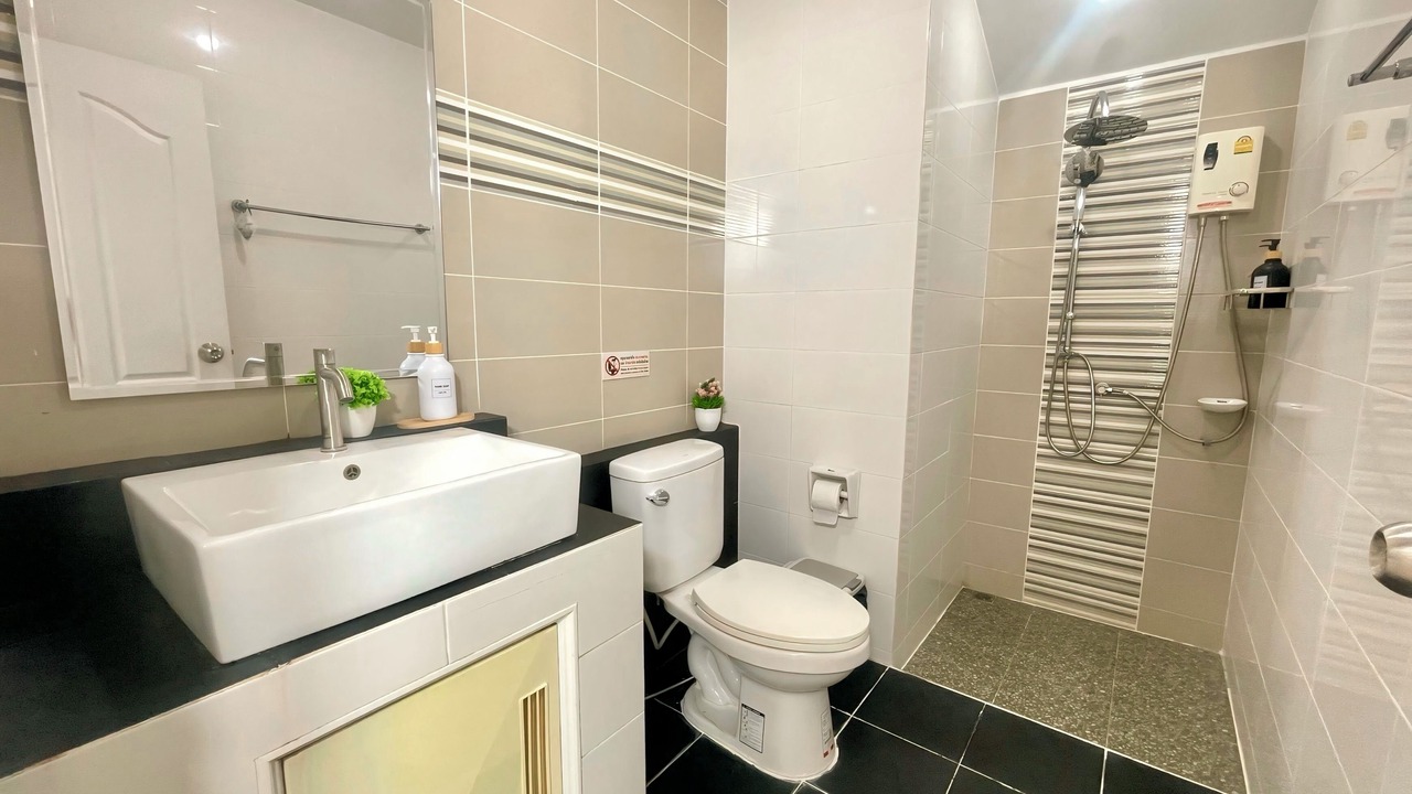 Photo of Bathroom in Warin Chamrap