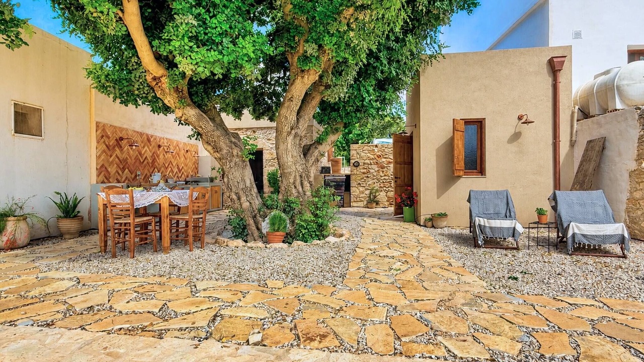 Photo of Outdoor in Megala Chorafia