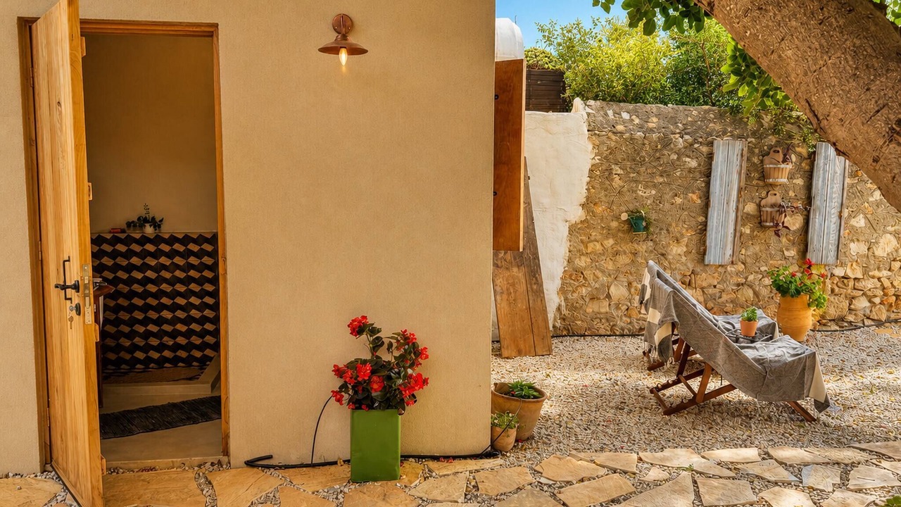 Photo of Patio Balcony in Megala Chorafia