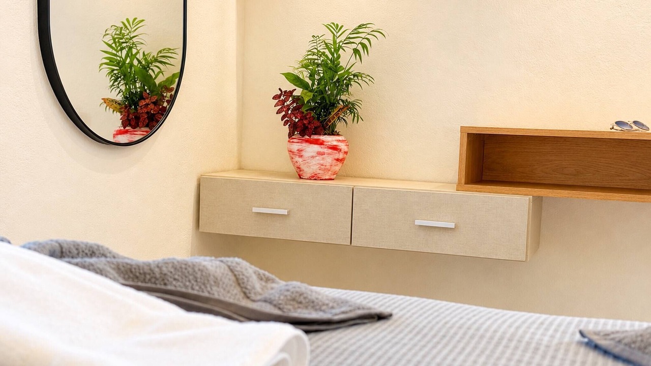 Photo of Bedroom in Champatha