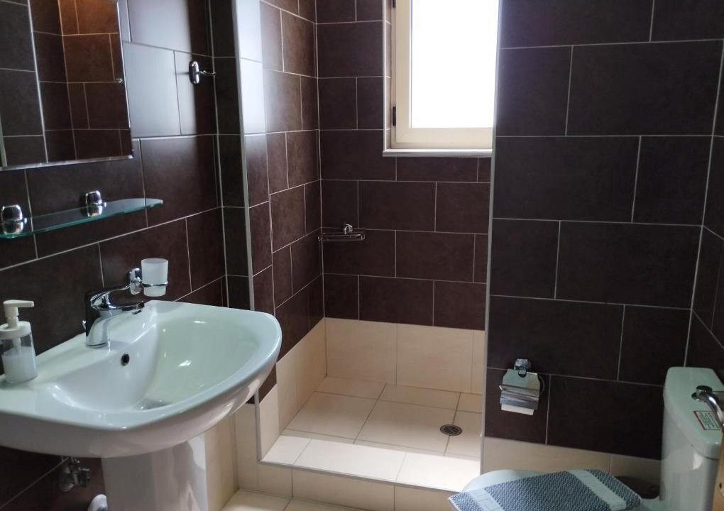 Photo of Bathroom in Fragkokastello