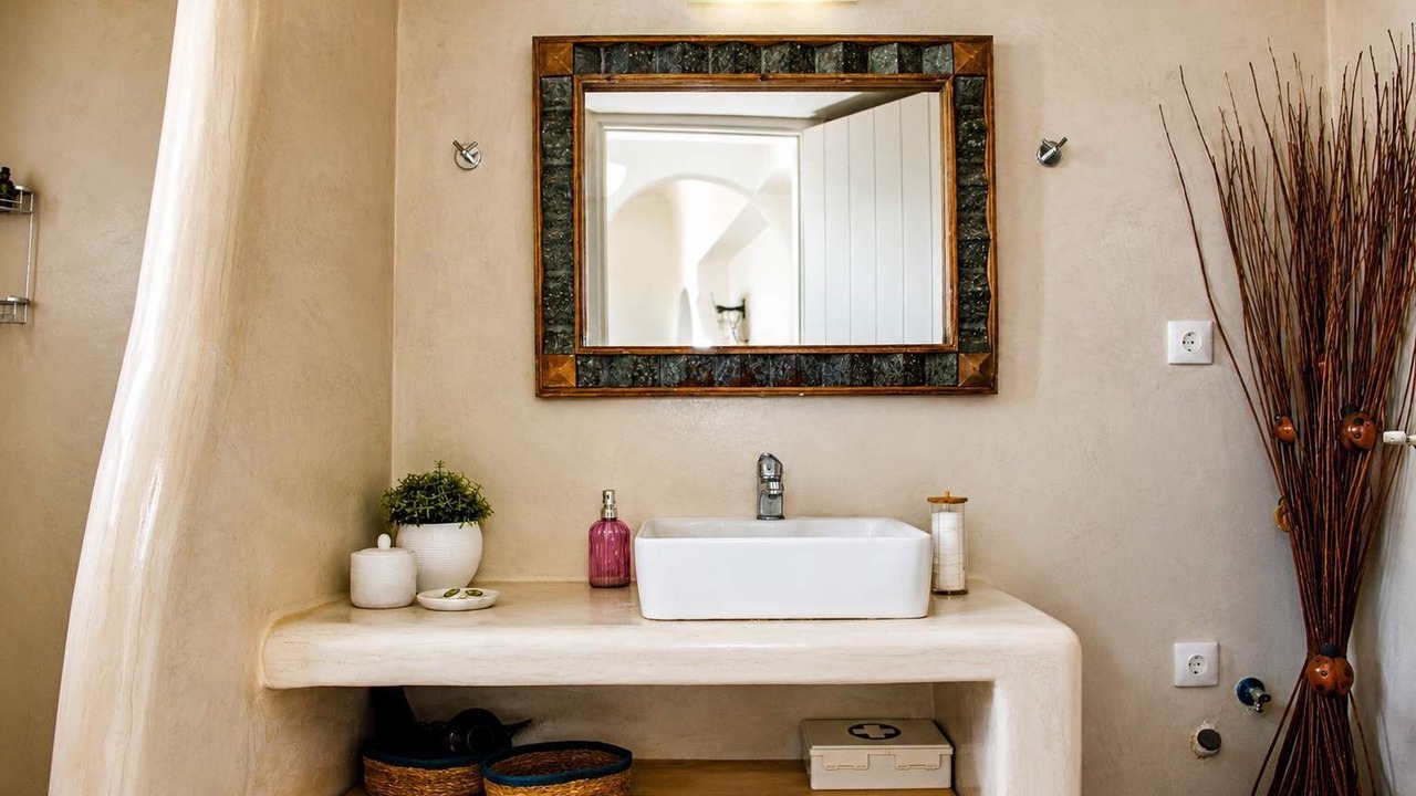 Photo of Bathroom in Vourvoulos
