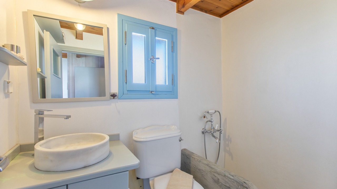 Photo of Bathroom in Almyrida