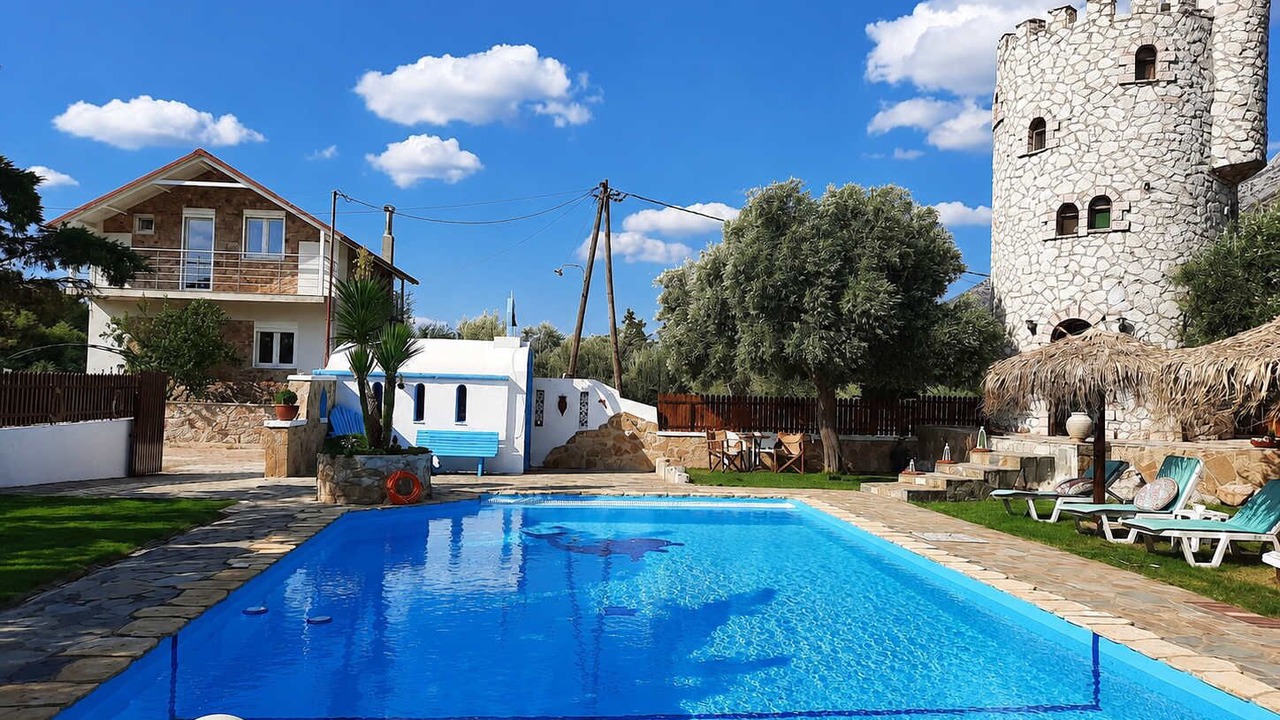 Photo of Outdoor in Platees
