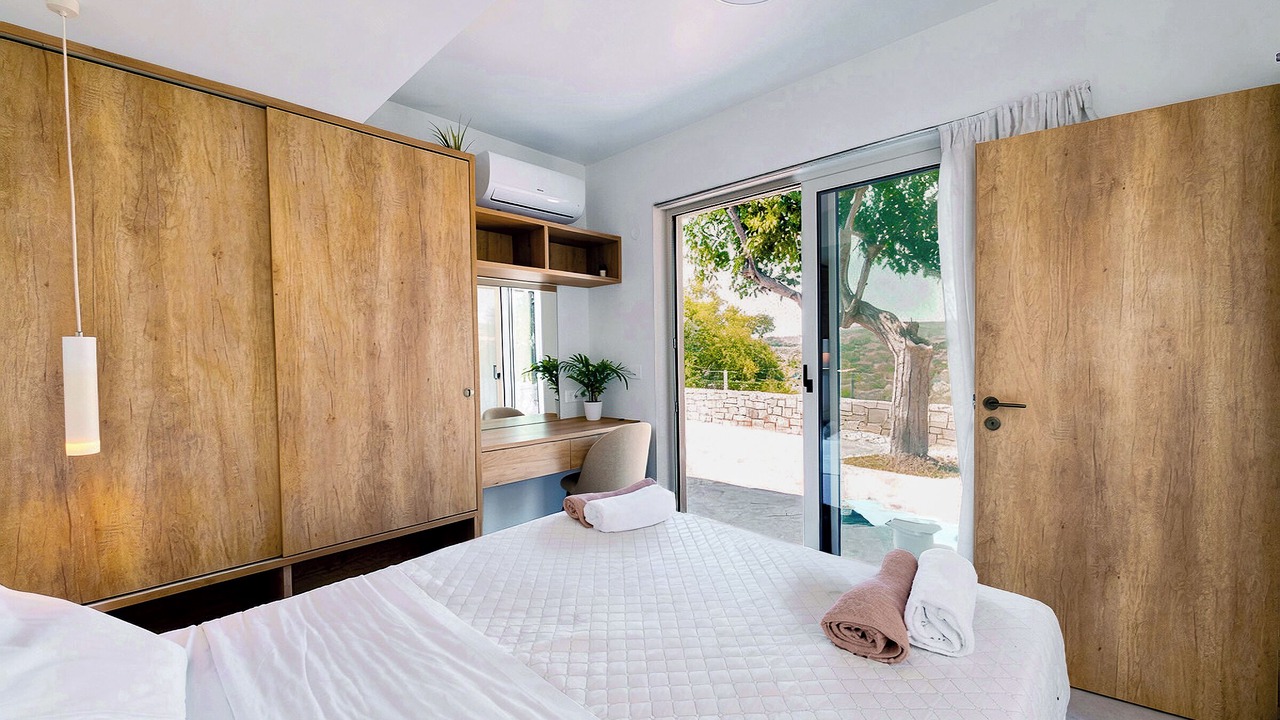 Photo of Bedroom in Monopari