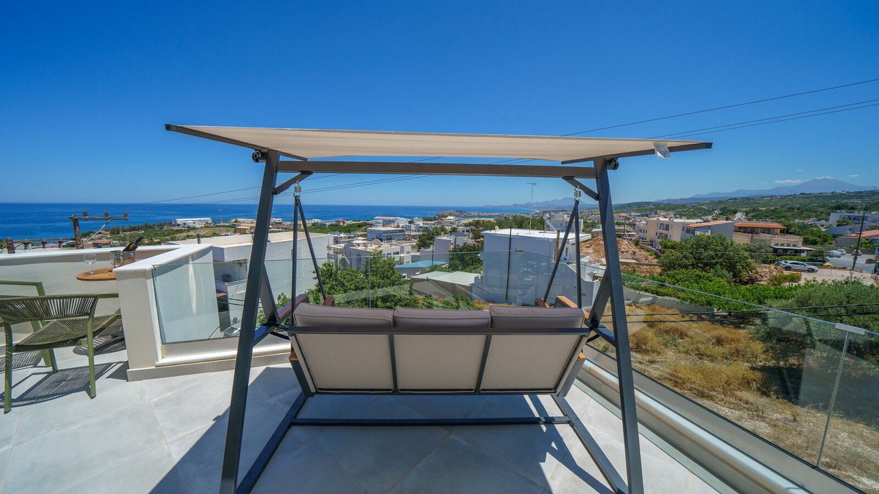 Photo of Patio Balcony in Violi Charaki