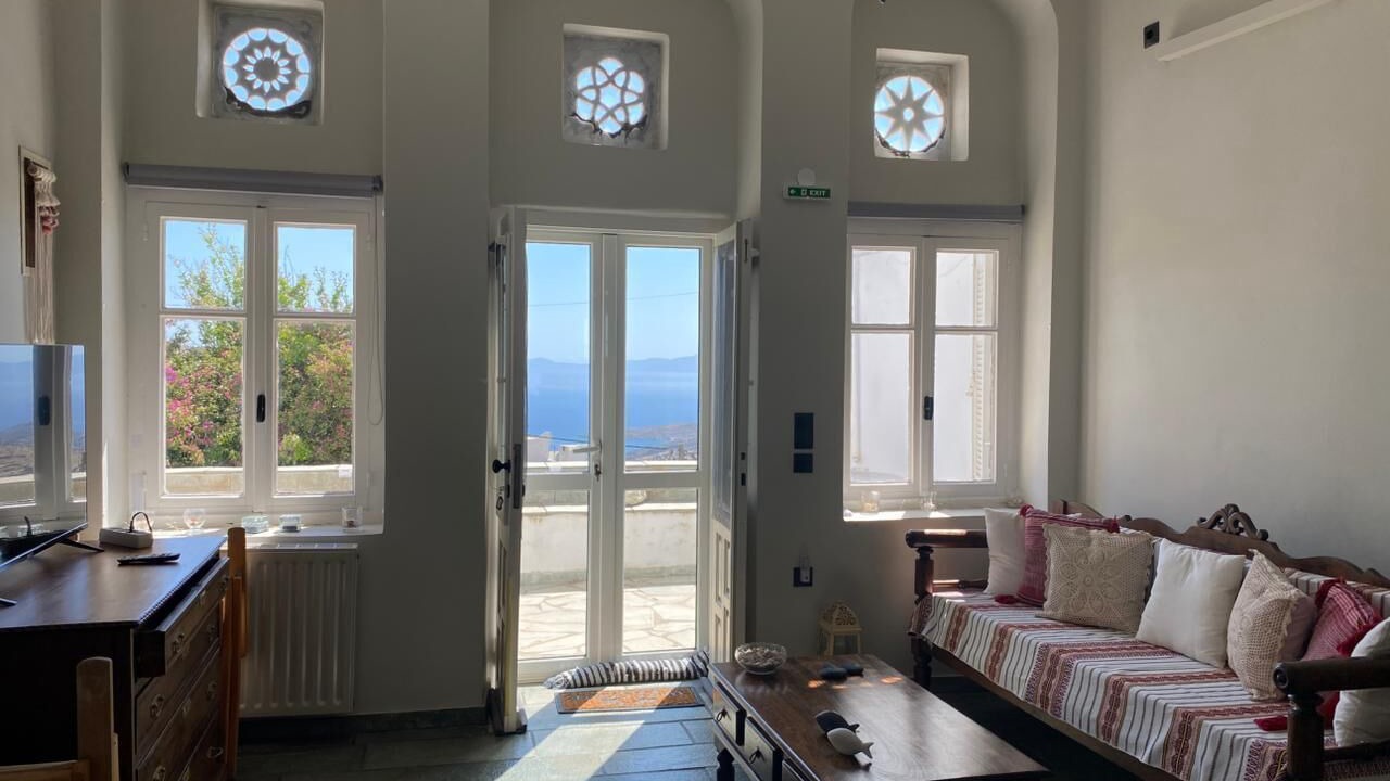 Photo of Livingroom in Tinos