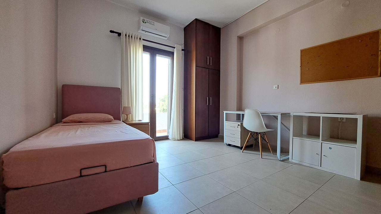 Photo of Bedroom in Leros