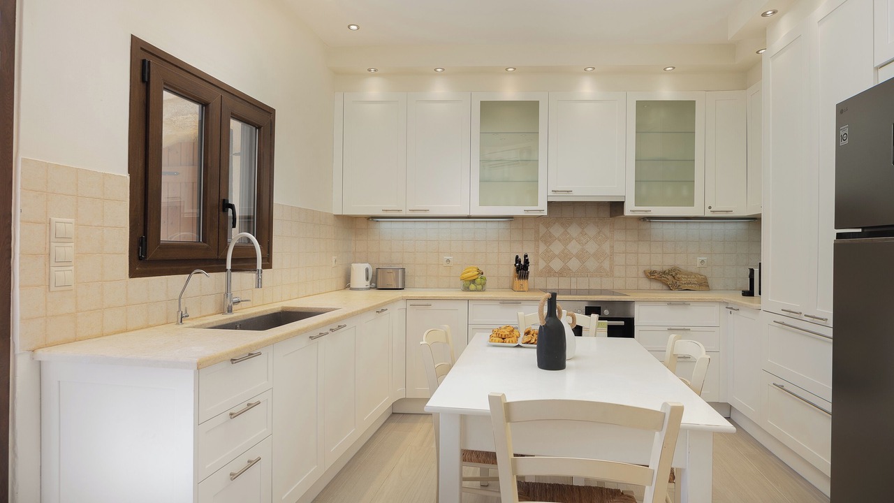 Photo of Kitchen in Chromonastiri