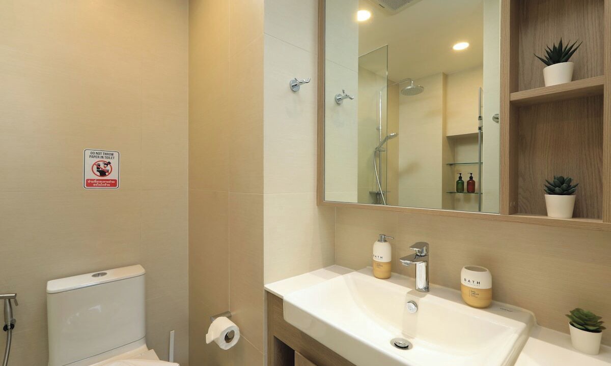 Photo of Bathroom in Laguna