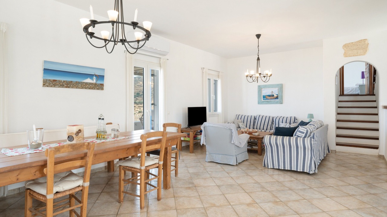 Photo of Livingroom in Exomvourgo