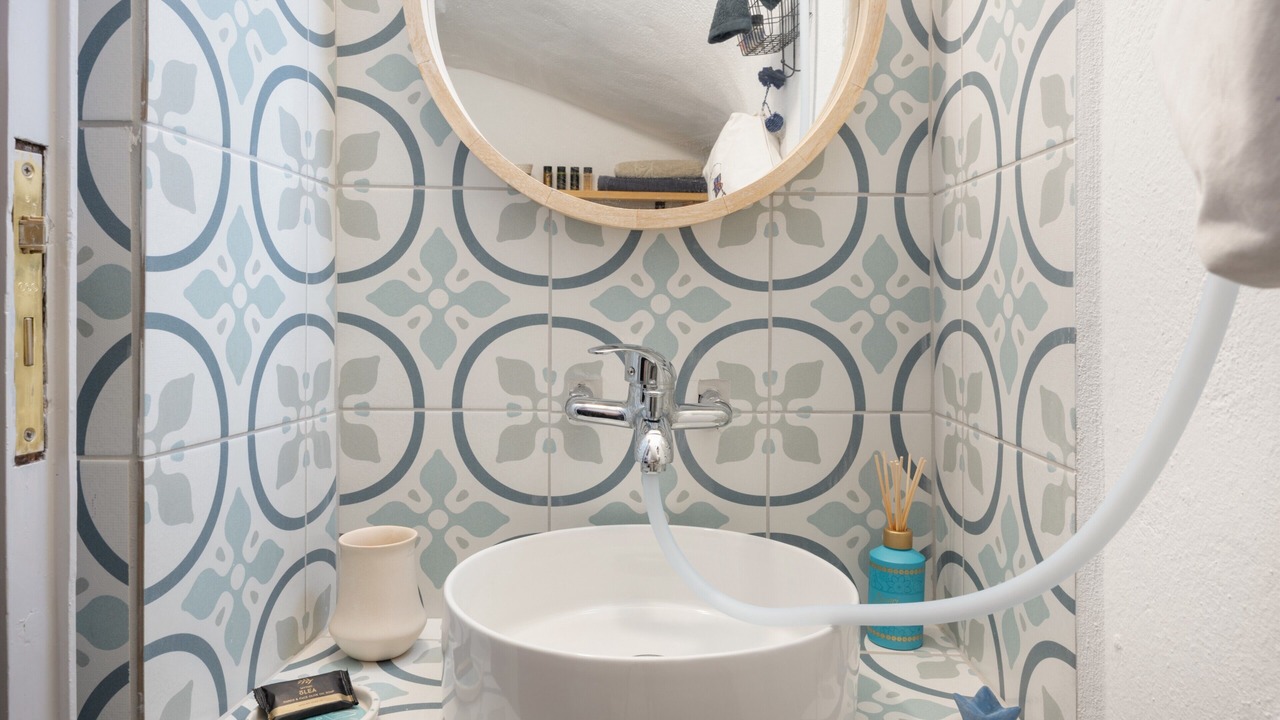 Photo of Bathroom in Skala