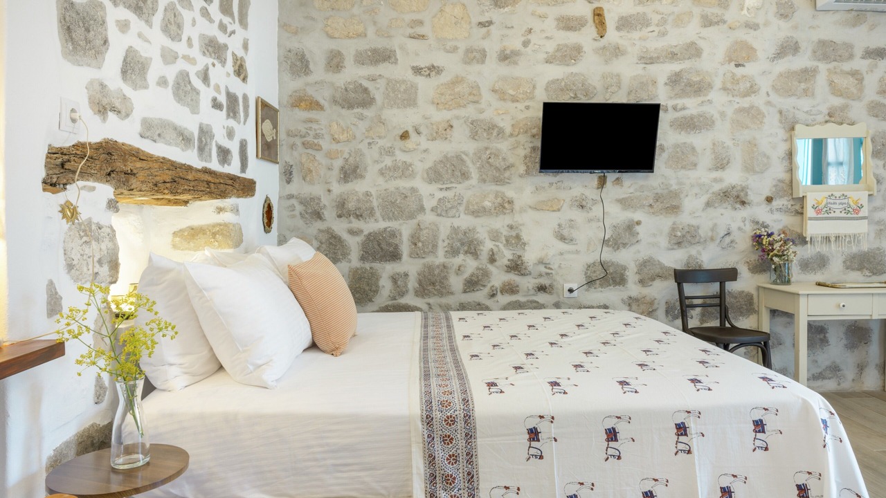 Photo of Bedroom in Skala
