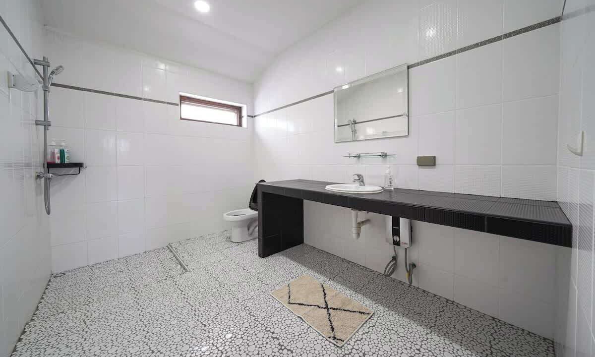 Photo of Bathroom in Na Chom Thian