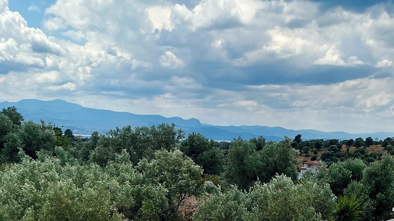 Photo of Outdoor in Amarinthos