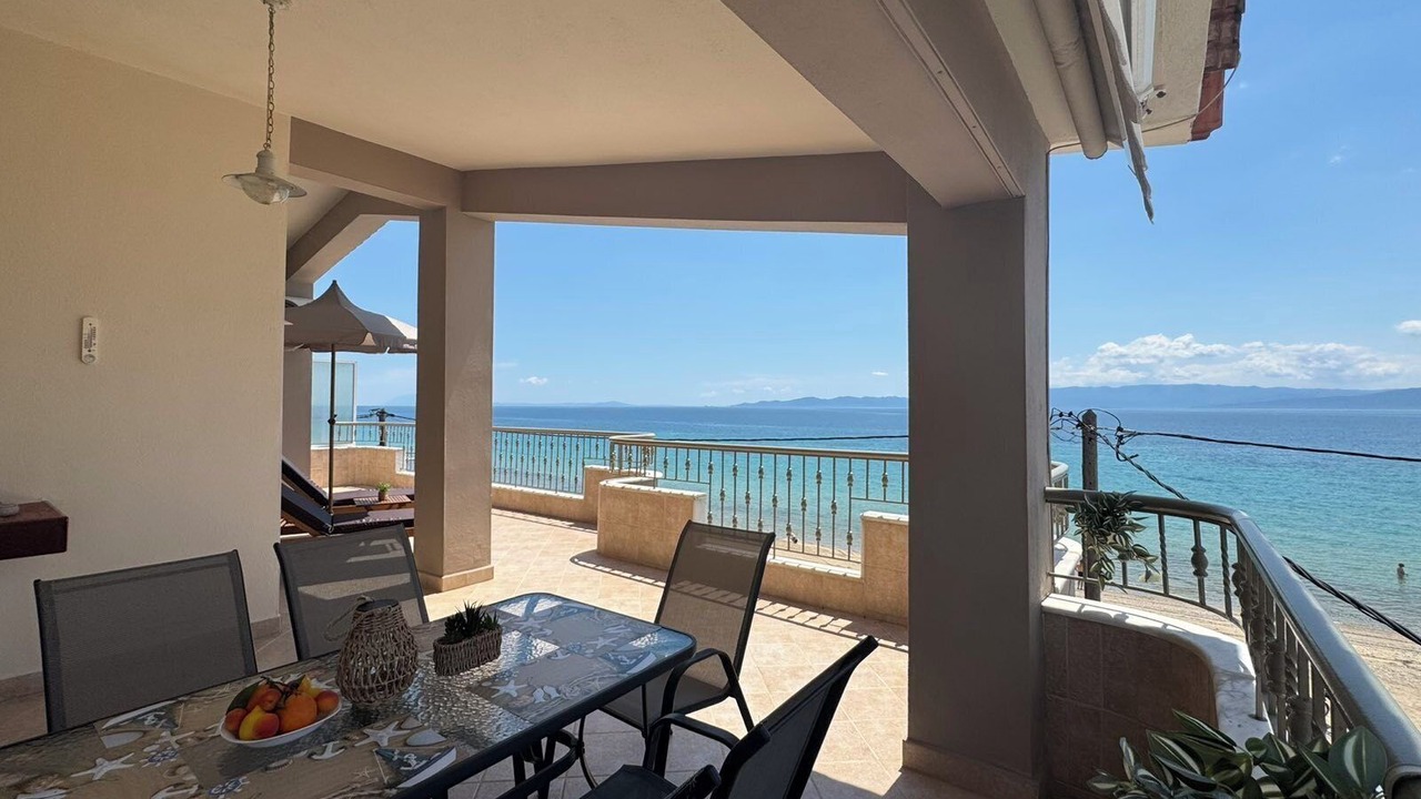 Photo of Outdoor in Paralia Ofryniou