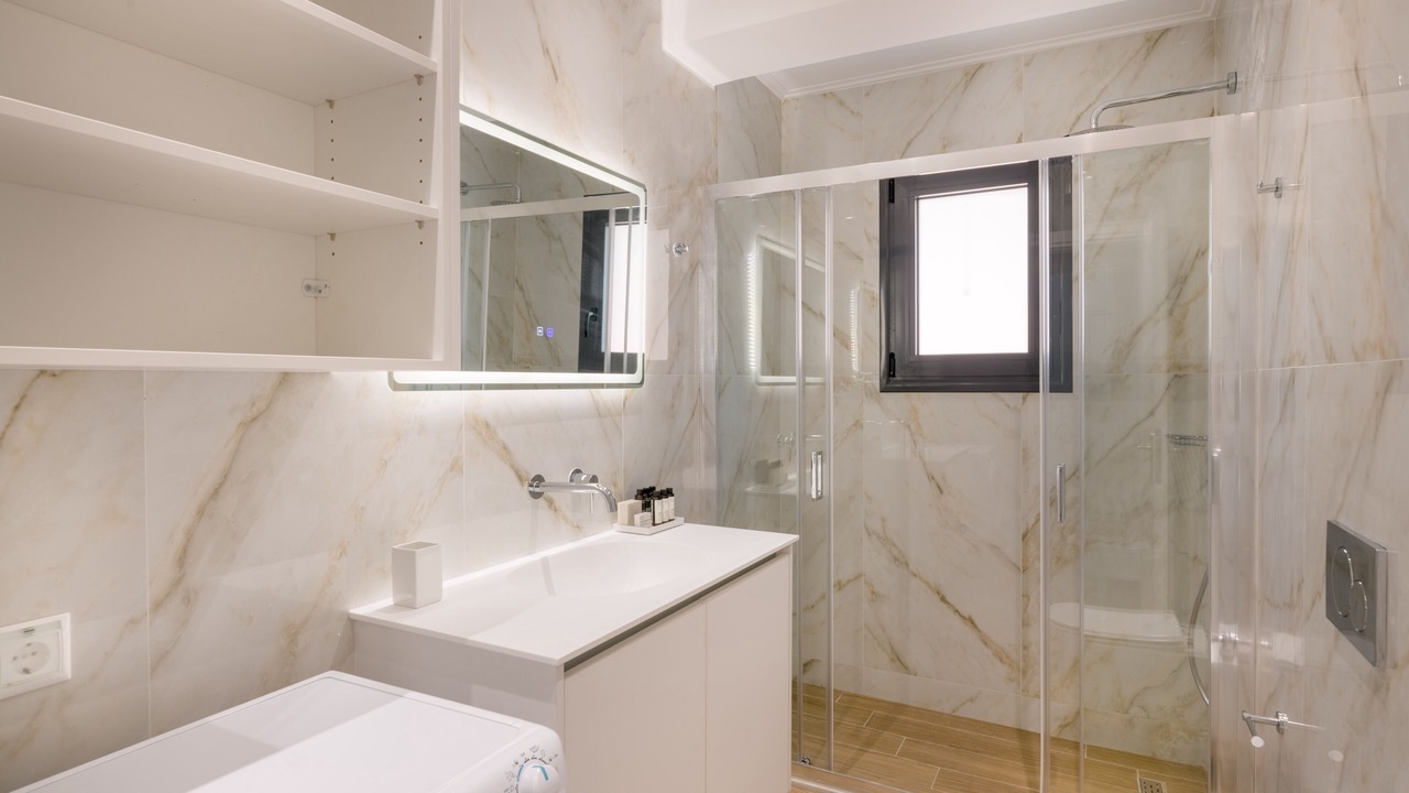 Photo of Bathroom in Marousi