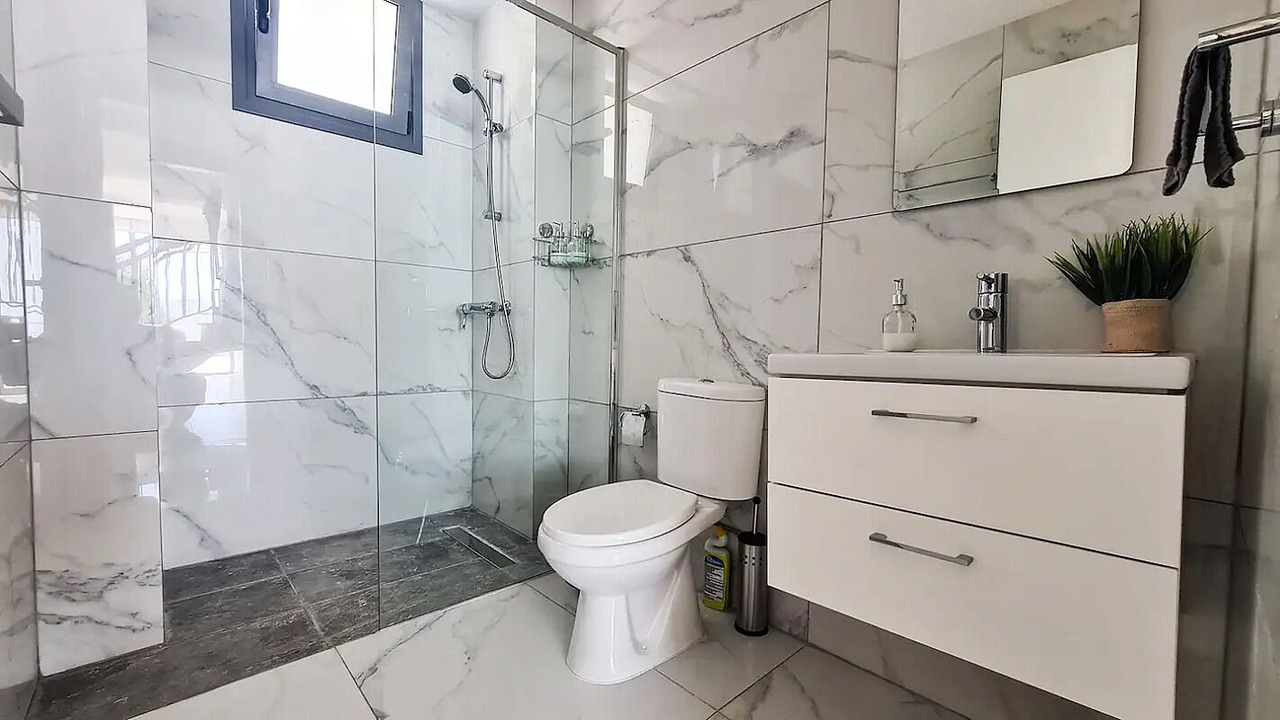 Photo of Bathroom in Latchi