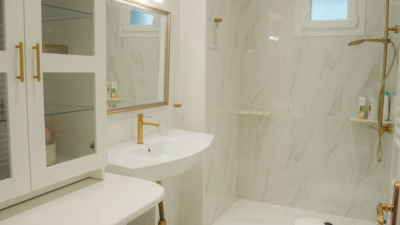 Photo of Bathroom in Kastoria