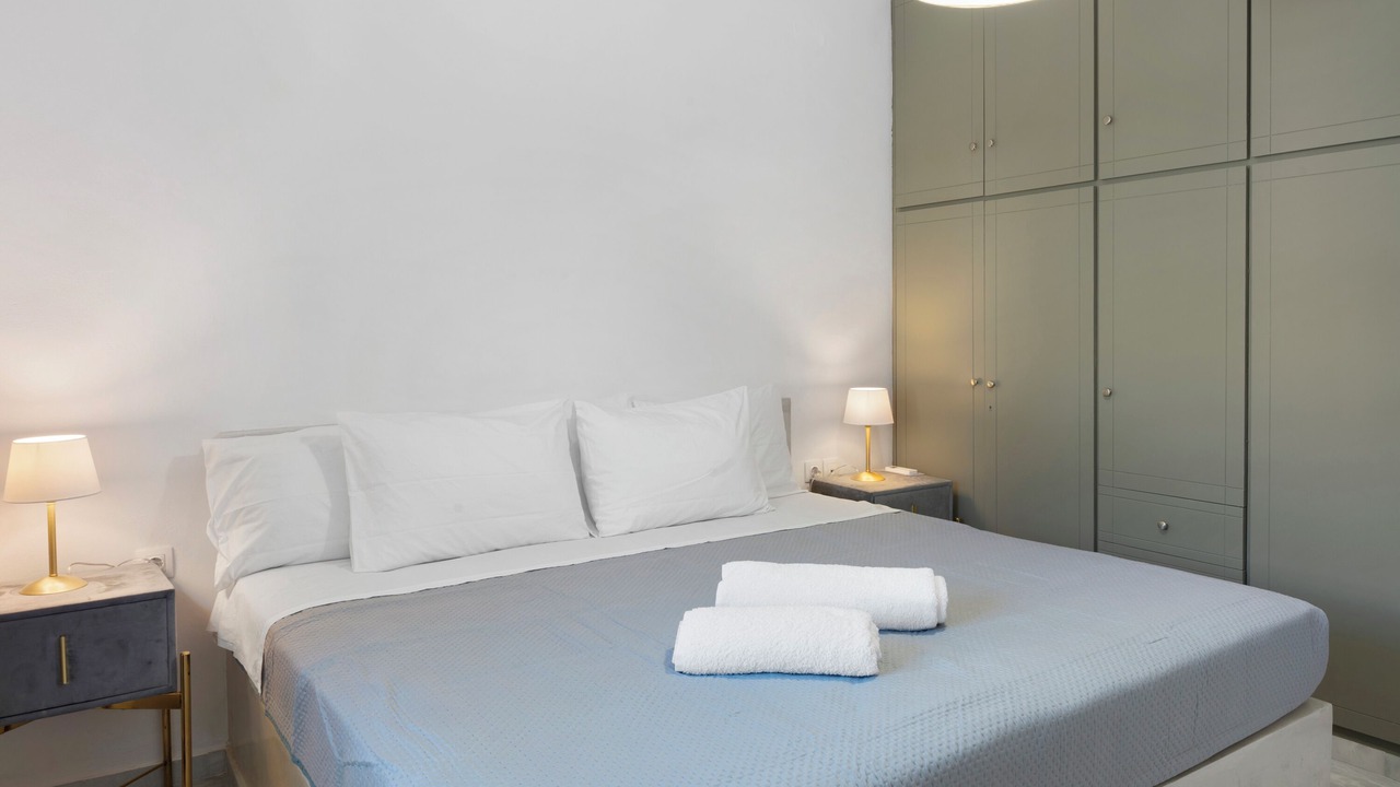 Photo of Bedroom in Kini