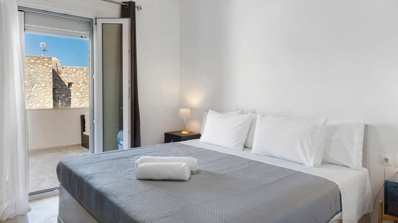 Photo of Bedroom in Kini