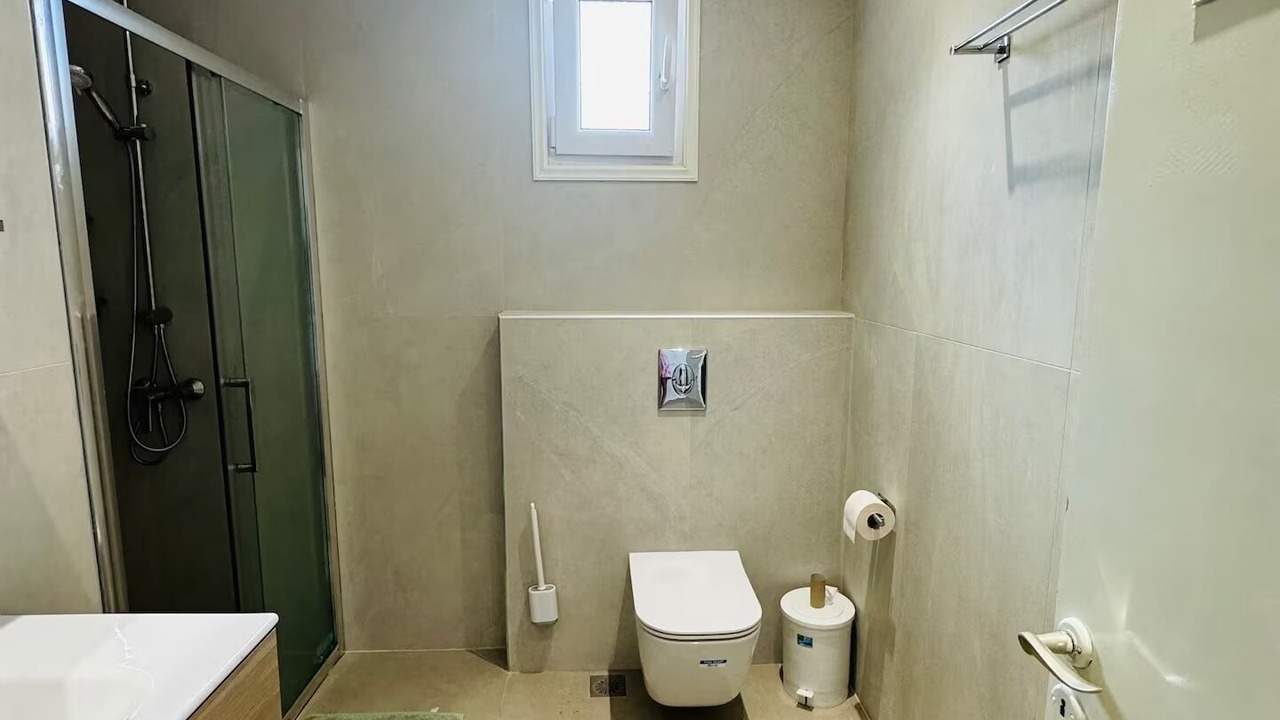 Photo of Bathroom in Tolo