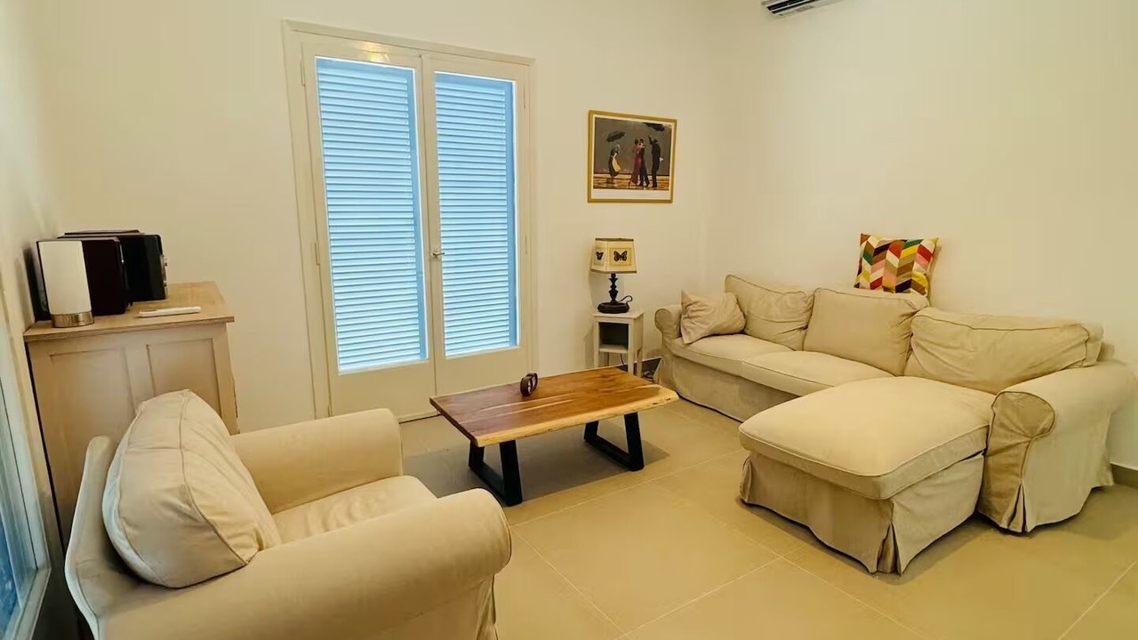 Photo of Livingroom in Tolo