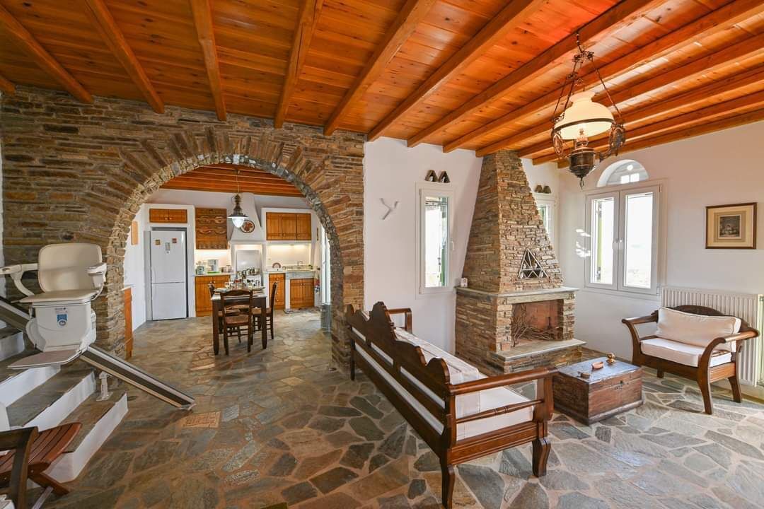 Photo of Livingroom in Kionia