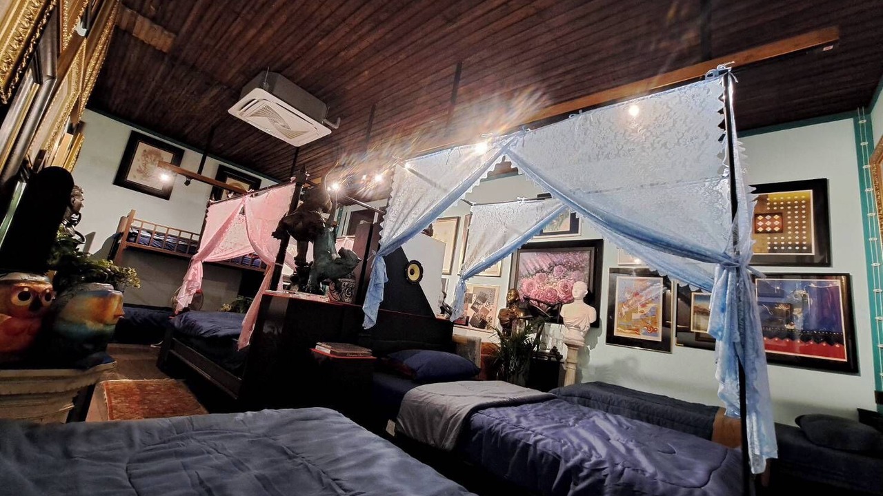 Photo of Bedroom in Dusit