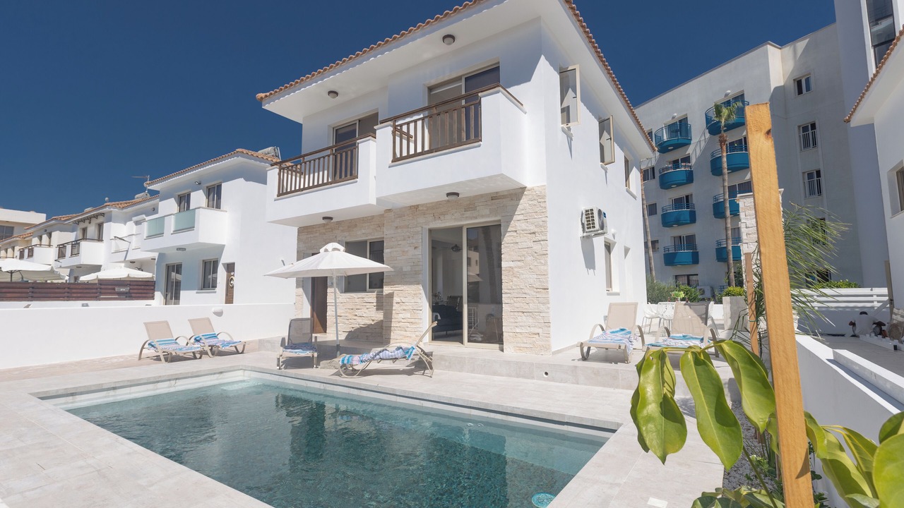 Photo of Outdoor in Pernera