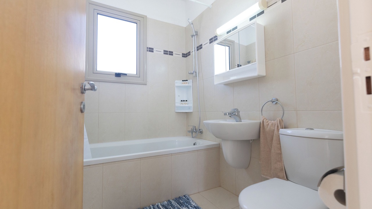 Photo of Bathroom in Pernera