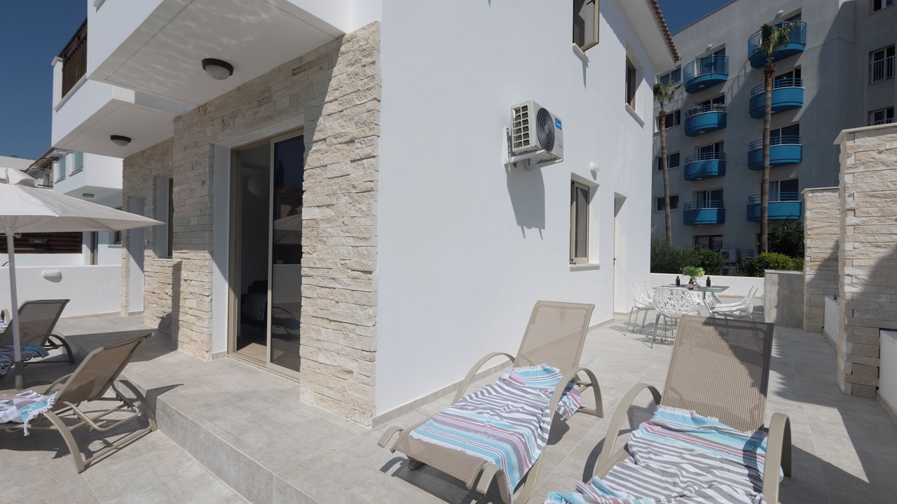 Photo of Outdoor in Pernera